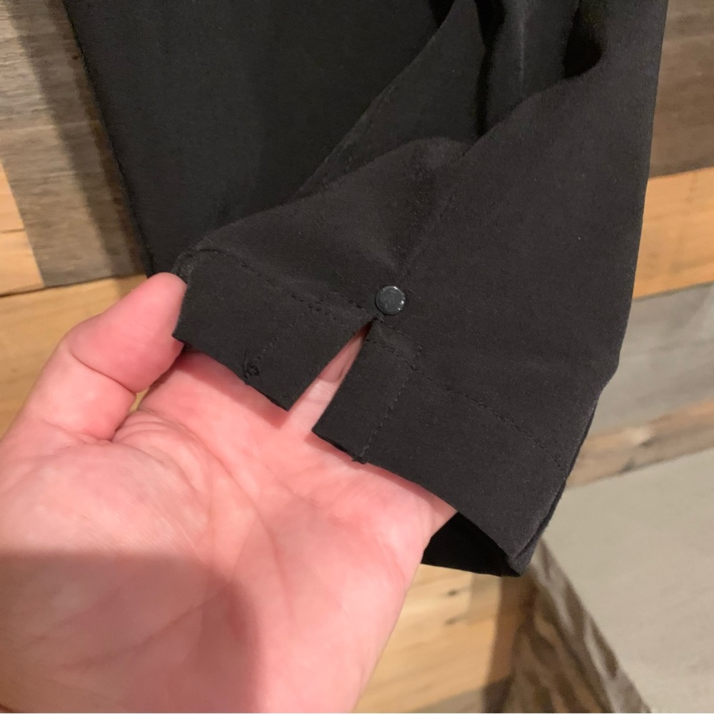 Chico's ZENERGY UPF Neema Side-Pocket Crop Pants Black Size 2 [U.S. 12] - Picture 9 of 15